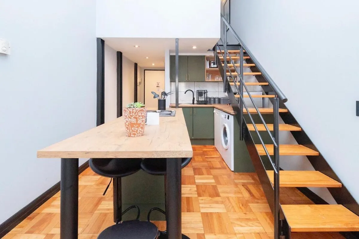 One Bedroom Loft Apartment In Darling Street Kapstadt 0*,