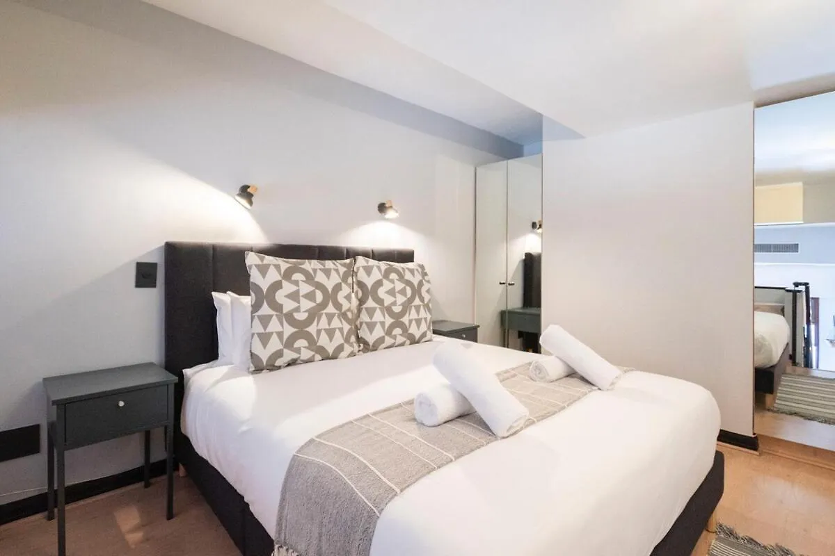 One Bedroom Loft Apartment In Darling Street Kapstadt
